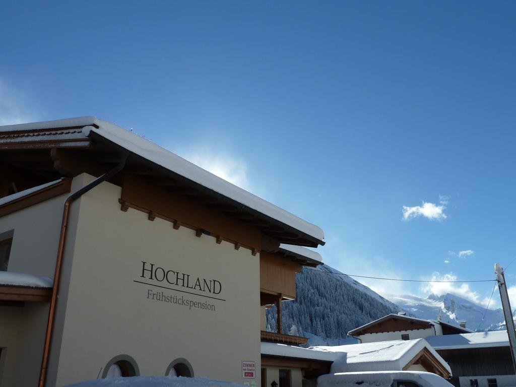 Haus Hochland Hotel Tux Exterior photo